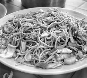 Veg chowmin