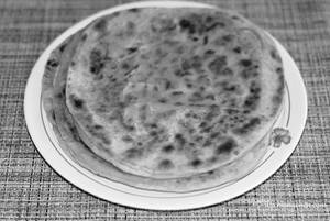 Aloo Paratha 2pcs