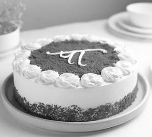 Heartfelt Red Velvet paa Cake (Father's day special cake) 
