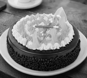 Lipsmacking Premium Chocolate Truffle Cake