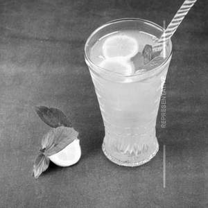 Fresh Lemon Water