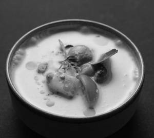 Tom Kha Ebi