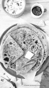 Tawa Paneer Paratha