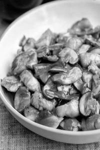 Chicken & Mushroom In Oyster Sauce