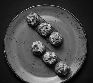 Crispy Rice Cakes Hass Avocado