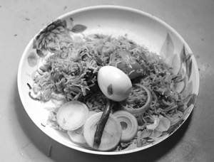 Chicken Biryani With Egg [Half]