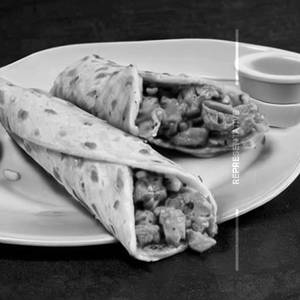 Butter cheese chicken Egg Roll
