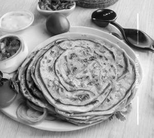 Omelette Paratha ( Full ) (Oil)