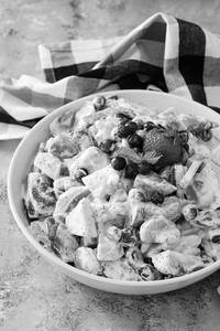 Fruit Salad   [W Yogurt]