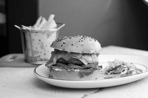 Mushroom and Spinach Stroganoff Burger