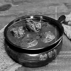 Munna Mughlai Tikhari Gravy ( Oil )