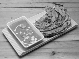 Shahi Paneer + Lachha Paratha
