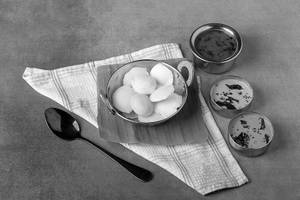 Plain Mini Idli