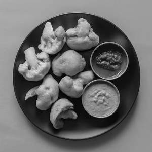 Gobhi Pakoda [10 Piece]