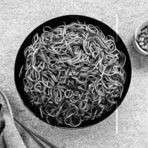 Mushroom Hakka Noodles