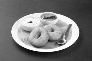 Uddina Vada(2 Pcs)