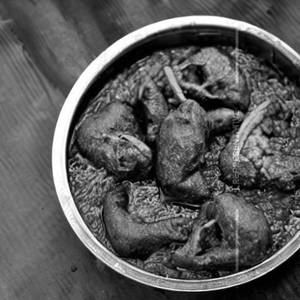 Akha Bharela Ringana (Whole Stuffed Brinjal)