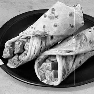Butter cheese chicken Tikka Egg Roll