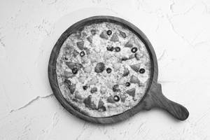 The Hazelnut Factory Mammas Farm Fresh Thin Crust Pizza [12 inches]