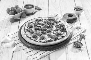 Barbecued Chicken Pizza
