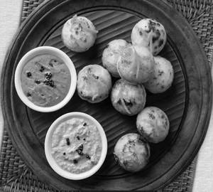 Veg Appe [6 Pieces]