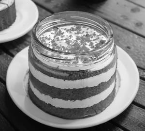 Red Velvet Single Jar Cake