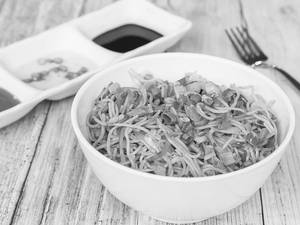 Veg. Hakka Noodles