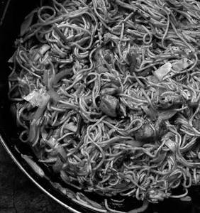 Chicken Schezwan Noodles