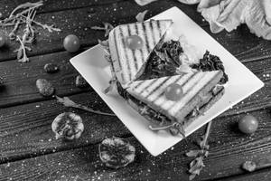Coleslaw Sandwich