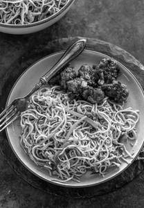 Paneer Noodles With Gobi 65