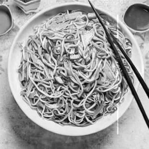 Egg Hakka Noodles