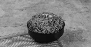 Veg Noodles Schezwan