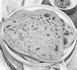 Triangle paratha