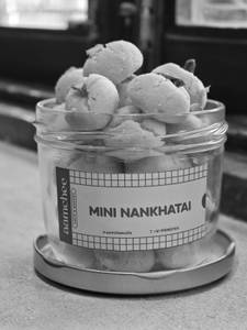 Mini Nankhatai Jar