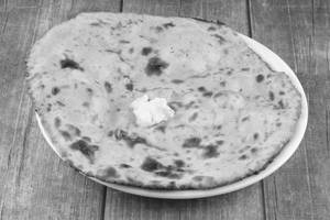 Cheese Garlic Naan