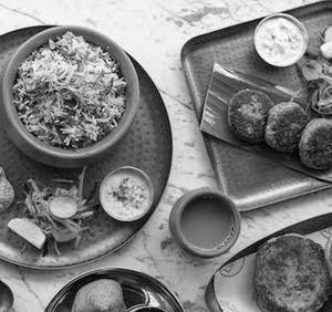 The Biryani Kebab Box (V/NV)