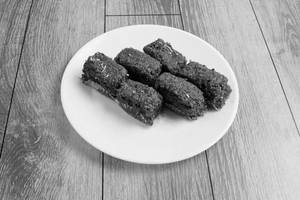 Anjeer Barfi                                    