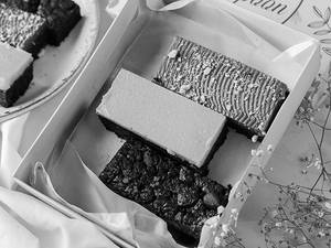 Box Of 3 Eggless Brownies