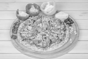 Punjabi Tadka Pizza
