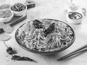 Veg Chilli Basil Noodles