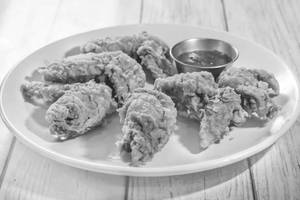 Chicken Hot Wings (6 Pcs) 