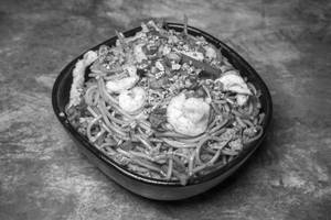 Egg Chilli Garlic Noodles