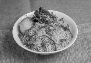 Dhakai Mutton Biryani [1 Piece Mutton, 1 Piece Potato]