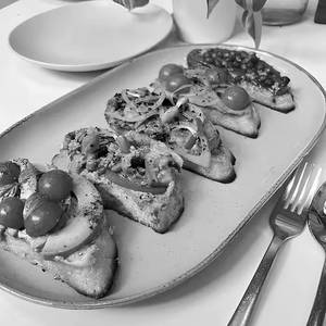 Vegan Very Merry Toasts  