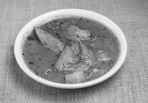 Chitol Macher Muitha [4 Pieces]