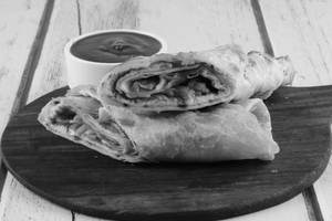 Egg Schezwan Roll