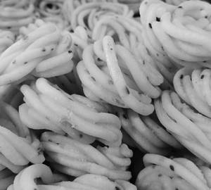 Thengai paal murukku - 250gm