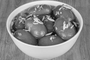 2 pcs jhama Special Jamun