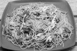 Chicken Egg Chowmein