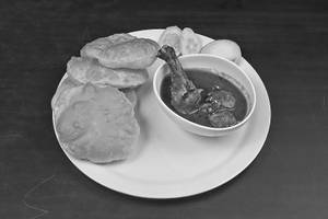 Luchi And Chicken Kosha (4 Luchi)